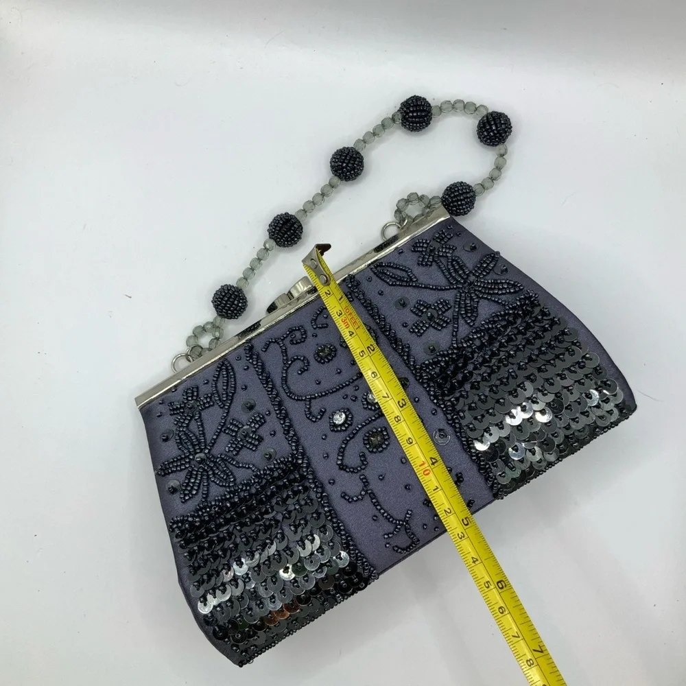 Bijoux Terner Vintage Sequins Embroidery Flower Beaded Handle Evening Clutch